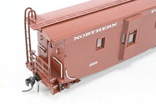 Load image into Gallery viewer, HO Brass OMI - Overland Models, Inc. NP - Northern Pacific Wood Bay Window Caboose FP No. 1558