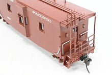 Load image into Gallery viewer, HO Brass OMI - Overland Models, Inc. NP - Northern Pacific Wood Bay Window Caboose FP No. 1558
