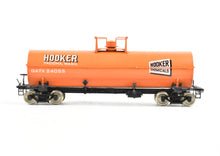 Load image into Gallery viewer, HO Brass PSC - Precision Scale Co. 11,141 Gallon Tank Car FP Orange Hooker Chemicals