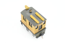 Load image into Gallery viewer, HOn3 Grandt Line Various Roads GE 23-Ton Box Cab Locomotive Powered Custom Built Private Road