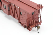 Load image into Gallery viewer, HO Brass Westside Model Co. WP - Western Pacific Outside Brace Bay Window Caboose Custom Painted Private Road
