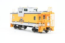 Load image into Gallery viewer, HO Brass OMI - Overland Models, Inc. D&RGW - Denver & Rio Grande Western Wide Vision Caboose 1500 Class FP No. 01500 2002 Run