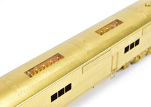 Load image into Gallery viewer, HO Brass Hallmark Models Various Roads EMD E1 A/B Set Powered A Unpowered B