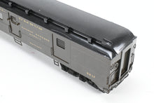 Load image into Gallery viewer, HO Brass TCY - The Coach Yard SP - Southern Pacific 80' Baggage - RPO #5217-5219 CP Private Road
