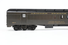 Load image into Gallery viewer, HO Brass TCY - The Coach Yard SP - Southern Pacific 80' Baggage - RPO #5217-5219 CP Private Road
