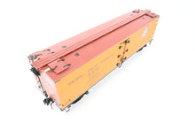 Load image into Gallery viewer, Gauge 1 - 1:32nd Scale Brass Eastern Railways PFE - Pacific Fruit Express R-30-12 Reefer Factory Painted Road Number 15929 No. 34 of 60