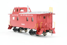 Load image into Gallery viewer, HO Brass OMI - Overland Models, Inc. Ann Arbor Streamlined Cupola Caboose #2831 - 2846 Series FP No. 2835