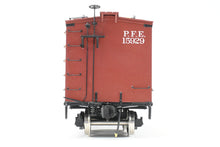 Load image into Gallery viewer, Gauge 1 - 1:32nd Scale Brass Eastern Railways PFE - Pacific Fruit Express R-30-12 Reefer Factory Painted Road Number 15929 No. 34 of 60