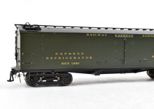Load image into Gallery viewer, HO Brass PSC - Precision Scale Co. REA - Railway Express Agency BR Class 53' 6" Reefer Miner Brake System FP