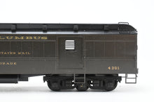 Load image into Gallery viewer, HO Brass TCY - The Coach Yard SP - Southern Pacific 80' Baggage - Postal Storage #4300-4303 Former Horse/Automobile Car CP Private Road