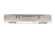 Load image into Gallery viewer, HO Brass Oriental Limited WP/D&RGW/CB&Q California Zephyr Baggage "Silver Bear"