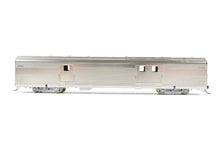 Load image into Gallery viewer, HO Brass Oriental Limited WP/D&RGW/CB&Q California Zephyr Baggage "Silver Bear"