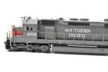 Load image into Gallery viewer, HO CON Athearn Genesis SP - Southern Pacific EMD SDP45 Tsunami DCC and Sound FP #3205