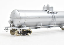 Load image into Gallery viewer, HO Brass PSC - Precision Scale Co. 16,000 Gallon Tank Car Painted Silver