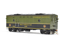 Load image into Gallery viewer, HO Brass CON OMI - Overland Models, Inc. CNR - Canadian National Railway Steam Heater Car Custom Painted No. 15489