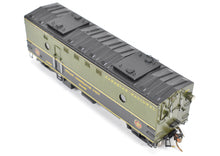 Load image into Gallery viewer, HO Brass CON OMI - Overland Models, Inc. CNR - Canadian National Railway Steam Heater Car Custom Painted No. 15489