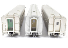 Load image into Gallery viewer, HO Brass TCY - The Coach Yard "Famous Train" Series TCY-1299 ATSF - Santa Fe 1950's "San Diegan" 7 Car Set
