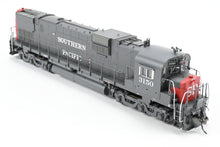 Load image into Gallery viewer, HO Bowser "Executive Line" SP - Southern Pacific Alco C630M FP No. 3150 w/ SoundTraxx Tsunami DCC and Sound