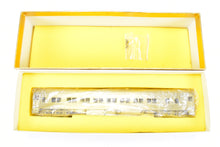 Load image into Gallery viewer, HO Brass Oriental Limited GN - Great Northern Heavyweight Coach Nos. 990-995