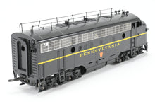 Load image into Gallery viewer, HO Brass Oriental Limited PRR - Pennsylvania Railroad EMD F7A/F7B/F7A Set PH I PRR Version w/ Trainphone Antenna, Factory Painted