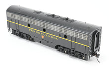 Load image into Gallery viewer, HO Brass Oriental Limited PRR - Pennsylvania Railroad EMD F7A/F7B/F7A Set PH I PRR Version w/ Trainphone Antenna, Factory Painted