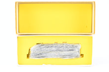 Load image into Gallery viewer, HO Brass Oriental Limited PRR - Pennsylvania Railroad EMD F7A/F7B/F7A Set PH I PRR Version w/ Trainphone Antenna, Factory Painted