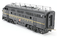 Load image into Gallery viewer, HO Brass Oriental Limited PRR - Pennsylvania Railroad EMD F3A/F3B PHII/IV w/Trainphone Antenna Factory Painted