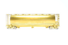 Load image into Gallery viewer, O Brass OMI - Overland Models, Inc. Various Roads ACF Cylindrical Covered Hopper