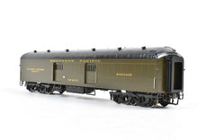 Load image into Gallery viewer, HO Brass TCY - The Coach Yard SP - Southern Pacific Harriman Baggage Express PS Class 60-B-1/8 FP Dark Olive No. 6170