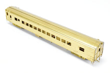 Load image into Gallery viewer, HO Brass Cascade Models GN - Great Northern 44-Seat Chair Car #1000-1007 (Ex. Union Pacific ACF 5450-5487 Series)