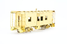 Load image into Gallery viewer, HO Brass Oriental Limited L&N - Louisville & Nashville Steel Caboose w/ Roof walk