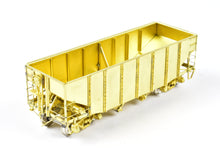 Load image into Gallery viewer, HO Brass OMI - Overland Models, Inc. D&H - Delaware & Hudson 55-Ton 2-Bay Hopper