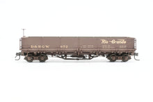 Load image into Gallery viewer, HOn3 Blackstone Models D&RGW - Denver & Rio Grande Western Drop Bottom Gondola Flying Grande Herald No. 872 Weathered