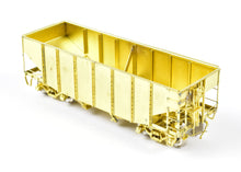 Load image into Gallery viewer, HO Brass OMI - Overland Models, Inc. D&H - Delaware & Hudson 55-Ton 2-Bay Hopper