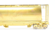 Load image into Gallery viewer, O Brass OMI - Overland Models, Inc. UP - Union Pacific CH-90-5 Cylindrical Covered Hopper