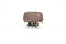 Load image into Gallery viewer, HOn3 Blackstone Models D&RGW - Denver & Rio Grande Western Drop Bottom Gondola Flying Grande Herald No. 872 Weathered