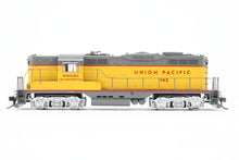 Load image into Gallery viewer, HO Brass Oriental Limited UP - Union Pacific EMD GP9/GP9B 1750 HP Each Custom Painted Nos. 142/142B