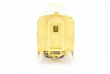 Load image into Gallery viewer, HO Brass A. W. Enterprises NP - Northern Pacific 56-Seat Coach Leg Rest