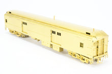 Load image into Gallery viewer, HO Brass W&R Enterprises NP - Northern Pacific Baggage Car Nos. 1500 - 1515