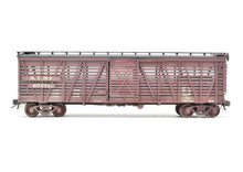 Load image into Gallery viewer, HO Brass Pecos River Brass ATSF - Santa Fe SK-U Stock Car C/P and Weathered REBOXX