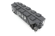 Load image into Gallery viewer, O Brass PSC - Precision Scale Co. N&W - Norfolk & Western HC-1 Covered Hopper Factory Painted No. 70446