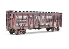 Load image into Gallery viewer, HO Brass Pecos River Brass ATSF - Santa Fe SK-U Stock Car C/P and Weathered REBOXX