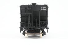 Load image into Gallery viewer, O Brass PSC - Precision Scale Co. N&W - Norfolk & Western HC-1 Covered Hopper Factory Painted No. 70446