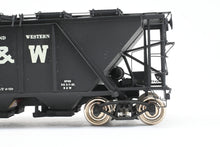 Load image into Gallery viewer, O Brass PSC - Precision Scale Co. N&W - Norfolk & Western HC-1 Covered Hopper Factory Painted No. 70446
