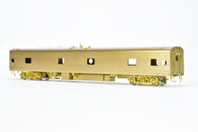 Load image into Gallery viewer, HO Brass The Palace Car Company MILW - Milwaukee Road Tap Lounge #160/61 Modified Version