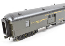 Load image into Gallery viewer, HO Brass TCY - The Coach Yard SP - Southern Pacific 70' Harriman Baggage 70-B 8/9 Pro-Paint Dark Olive No. 6449