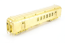 Load image into Gallery viewer, HO Brass Aurora Shops Ltd. CB&Q - Burlington HW 60' RPO/Railway Post Office Car