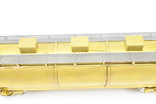 Load image into Gallery viewer, O Brass OMI - Overland Models, Inc. Various Roads North American Pd 3000-3 Covered Hopper