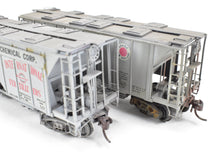 Load image into Gallery viewer, HO Brass Pecos River Brass Various Roads Lot of 2 ACF 34' Covered Hoppers Custom Painted and Weathered in REBOXX