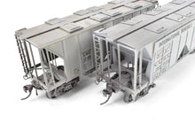 Load image into Gallery viewer, HO Brass Pecos River Brass Various Roads Lot of 2 ACF 34' Covered Hoppers Custom Painted and Weathered in REBOXX